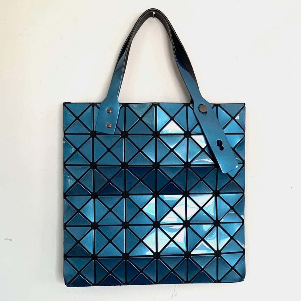 Vinyl Lucent Triangular Geometric Metallic Tote B… - image 2